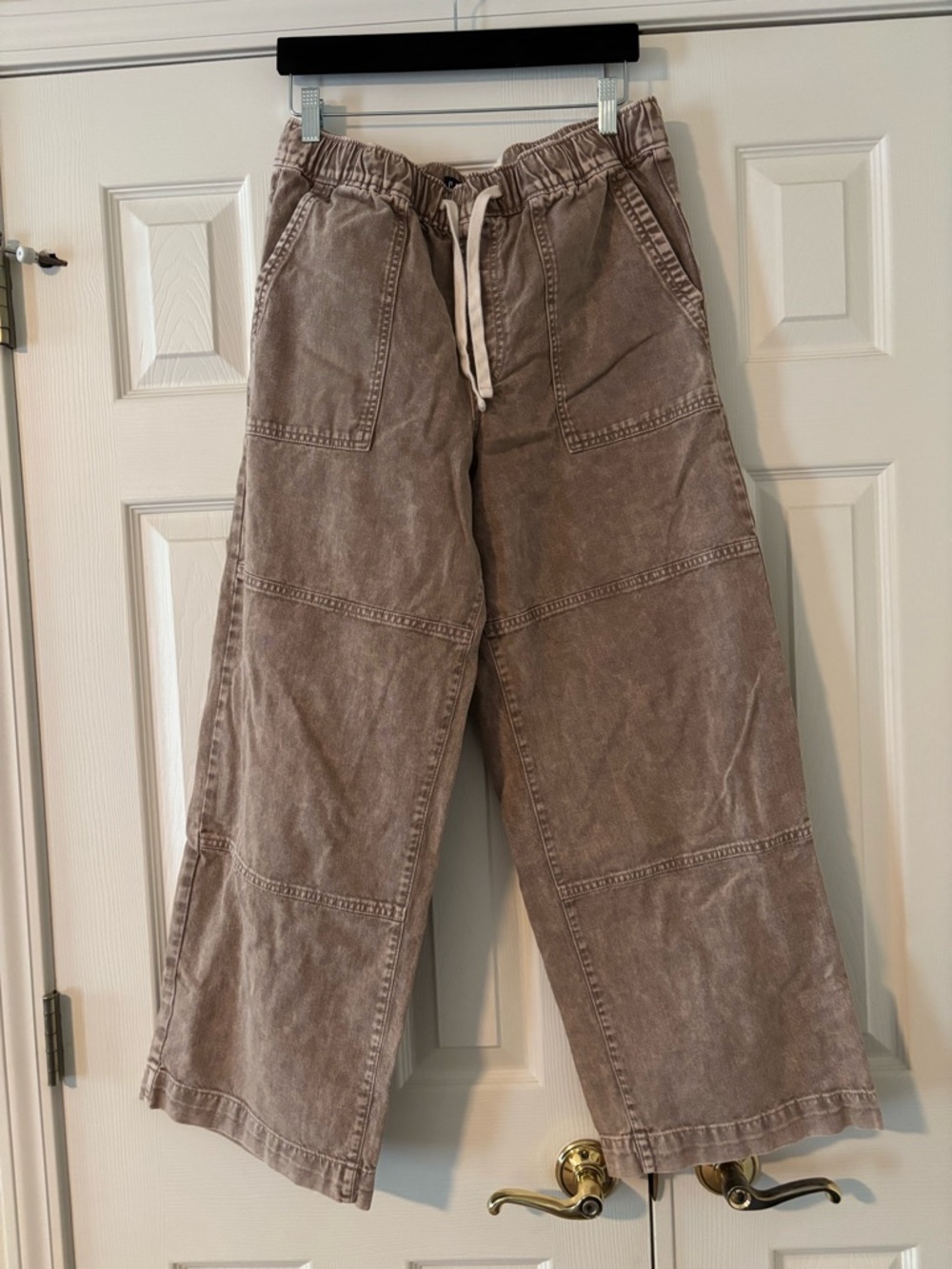 GAP Denim High-Rise Wide-Leg Pants in Taupe